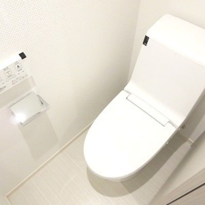 
						トイレ1